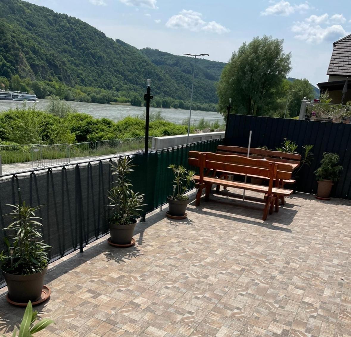 Apartamento Haus-Donau In Der Wachau Aggsbach Exterior foto
